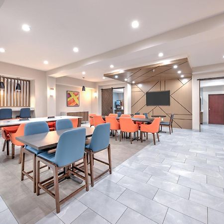 Holiday Inn Express Hotel & Suites Dallas West By Ihg Dış mekan fotoğraf