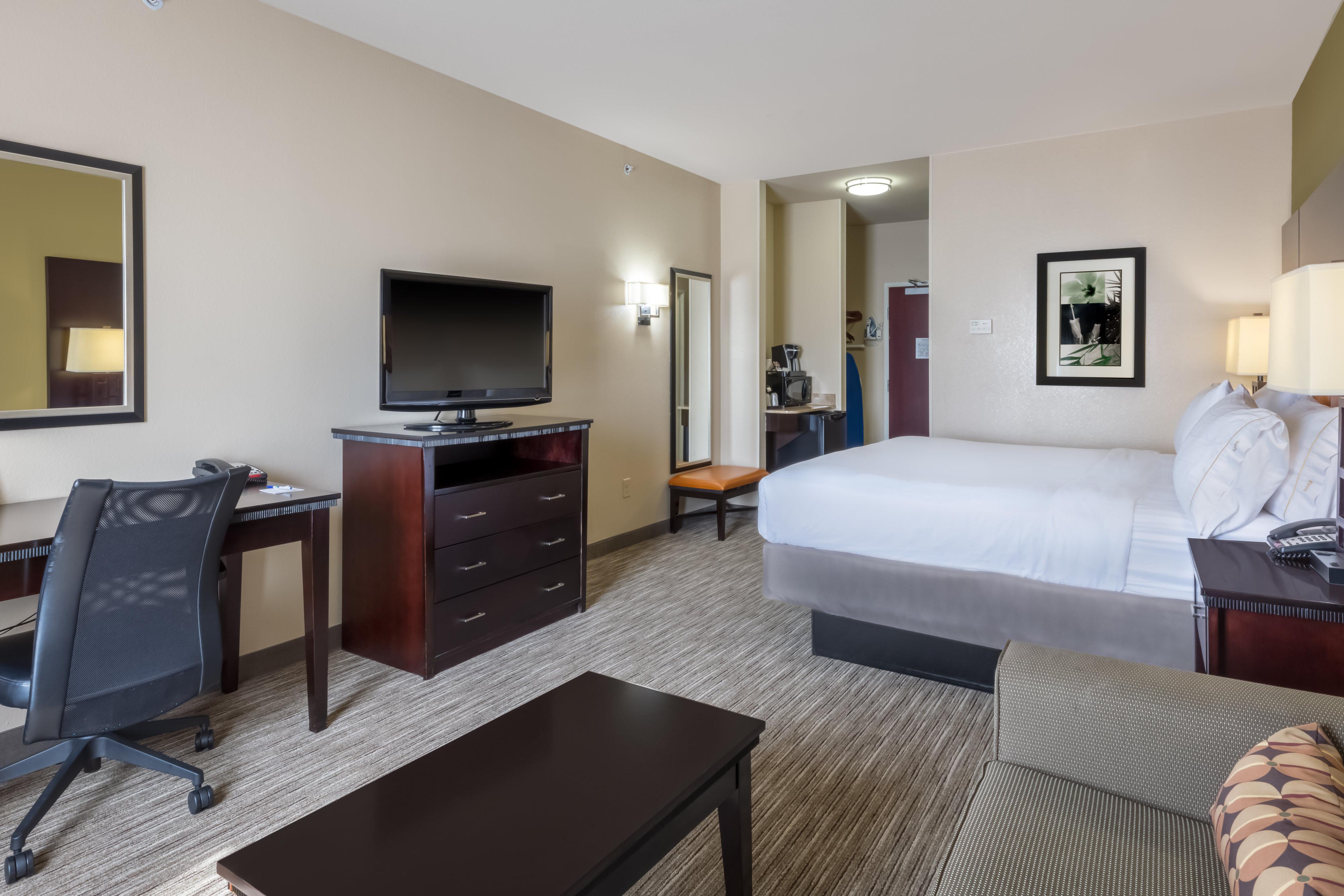 Holiday Inn Express Hotel & Suites Dallas West, An Ihg Hotel Dış mekan fotoğraf