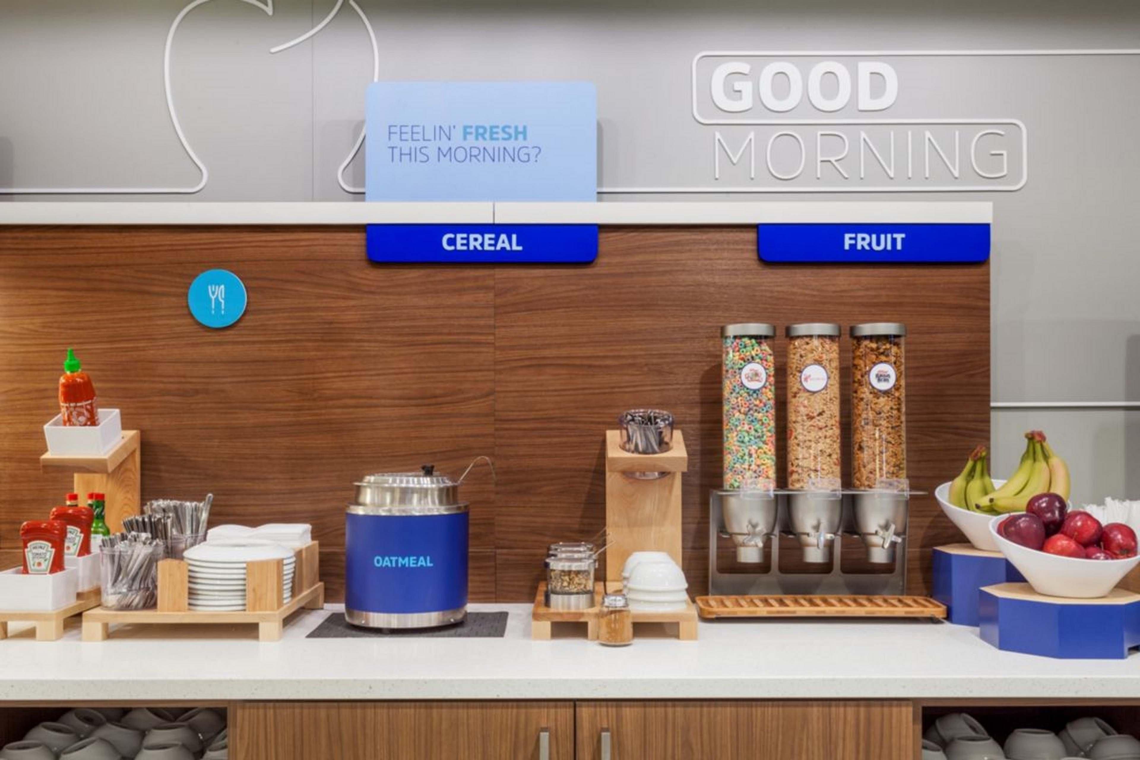 Holiday Inn Express Hotel & Suites Dallas West By Ihg Dış mekan fotoğraf